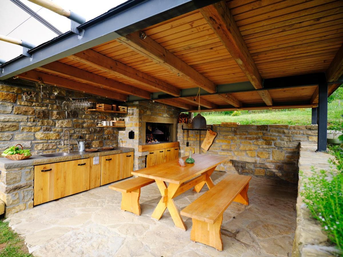 Tomazev Svet Holiday home *
